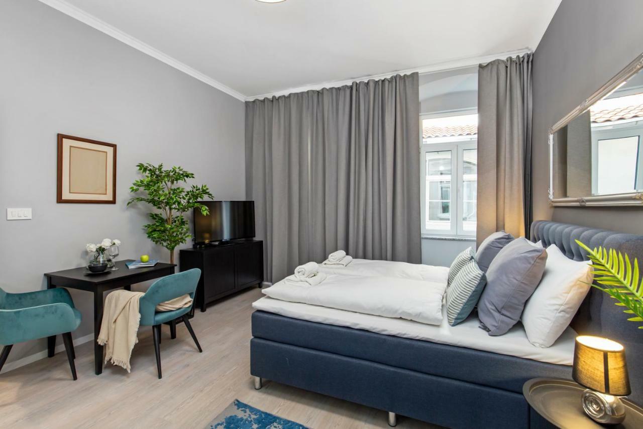 Apartments Carpathia Rijeka Exteriör bild