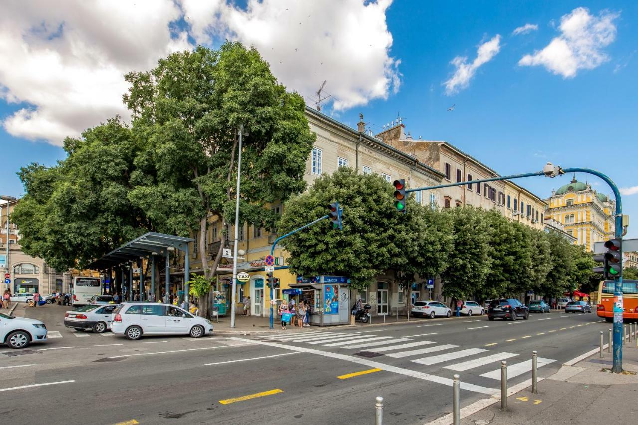 Apartments Carpathia Rijeka Exteriör bild